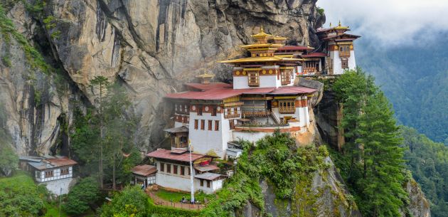 Bhutan – let do zemlje gromovitog zmaja