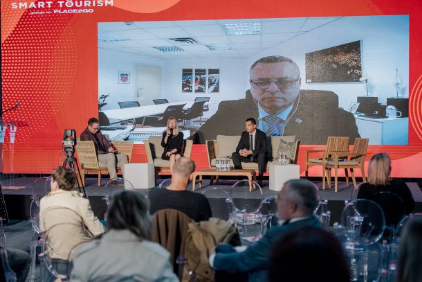 panelisti-konferencije-smart-tourism