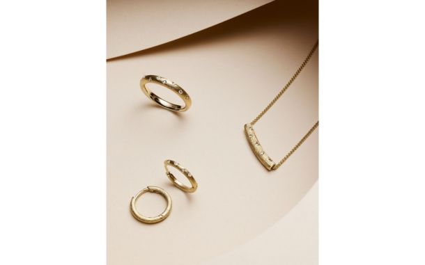 nakit nausnice narukvice ogrlica