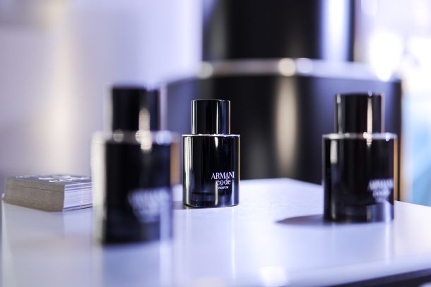 muski parfem armani code