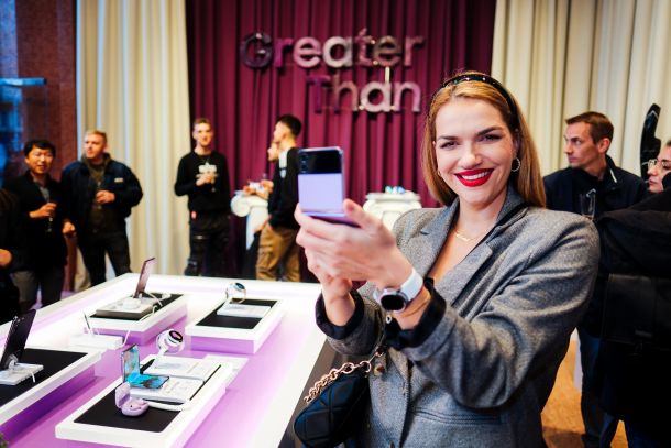 studio-22-samsung-04