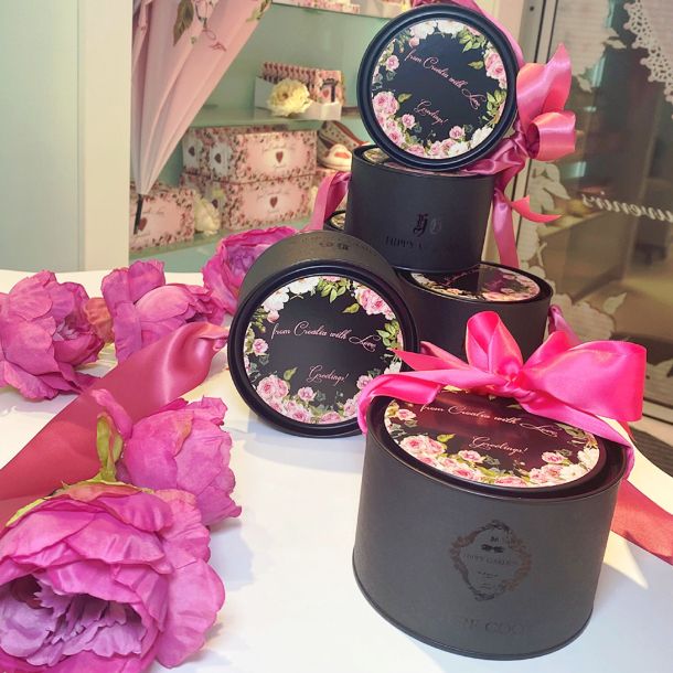 suvenirnica-teslina-3