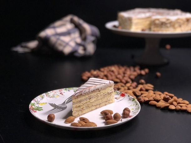 slasticarna-orijent-esterhazy-torta