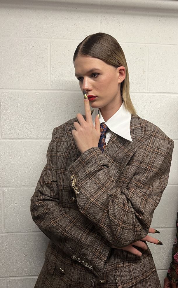 frizersi salon evelin model tjedan mode london 2023