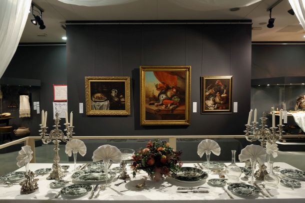 izlozba varazdin stol