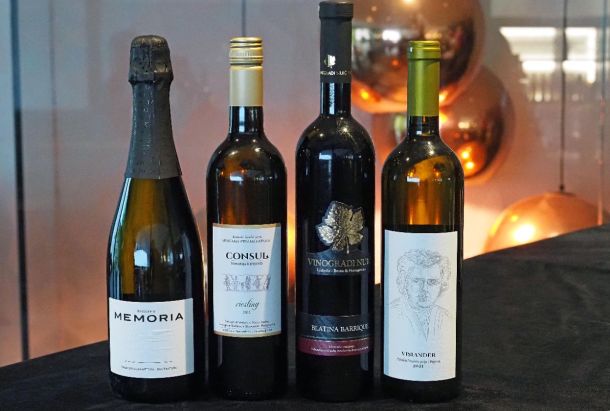 vino-uz-zlicu-nicos-3