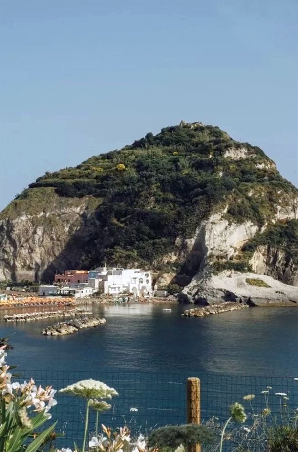 otok Ischia