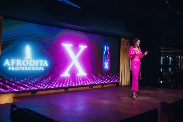 afrodita-x-nebo-1