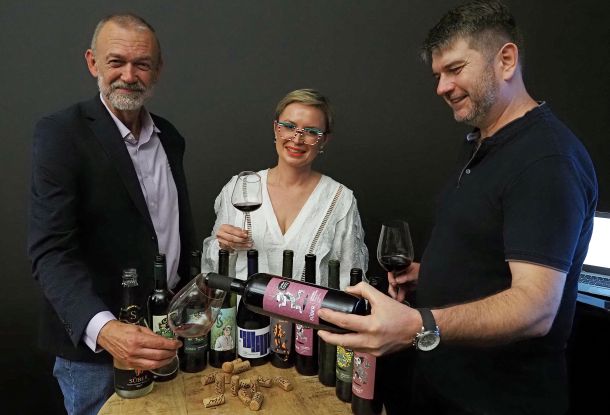 siber-vino-prestavljanje-5