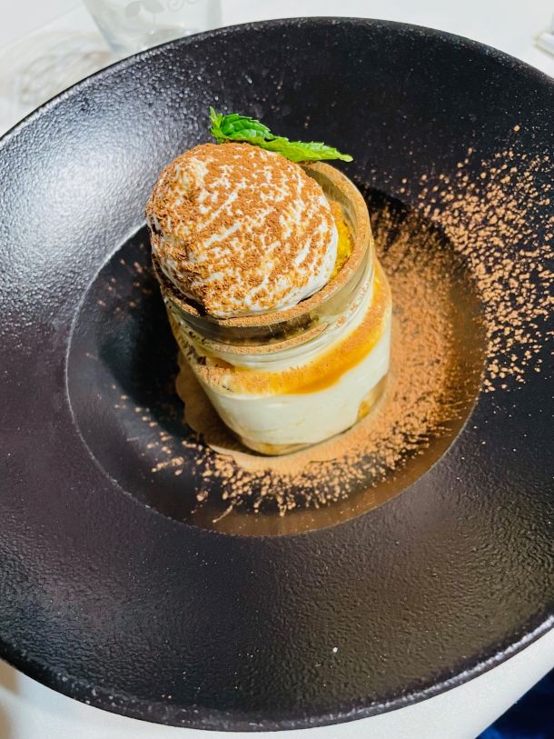 desert restoran dvorac gregorcic dolenjska