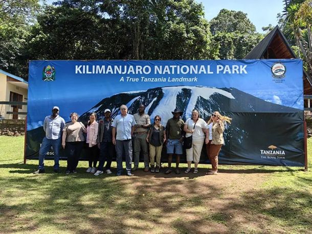 safari turisti vlado sestan tanzanija