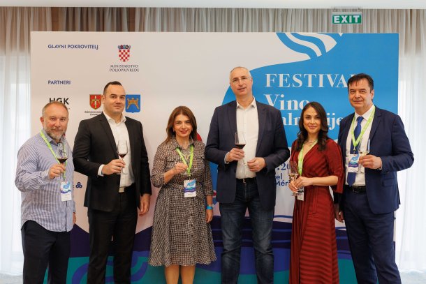 vino-dalmacije-izlozba-2