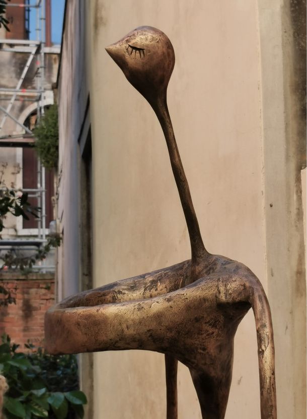 venecija bienale 2024 Skulptura Relevant kiparica Tatjana Kostanjevic Palazza Mora