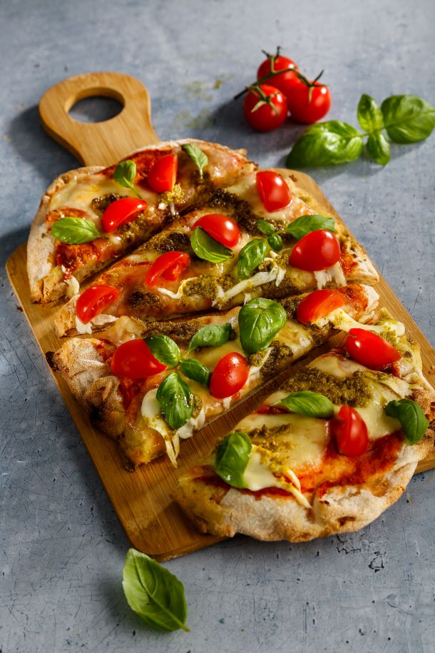 Pinsa Mozzarella pan pek pekara