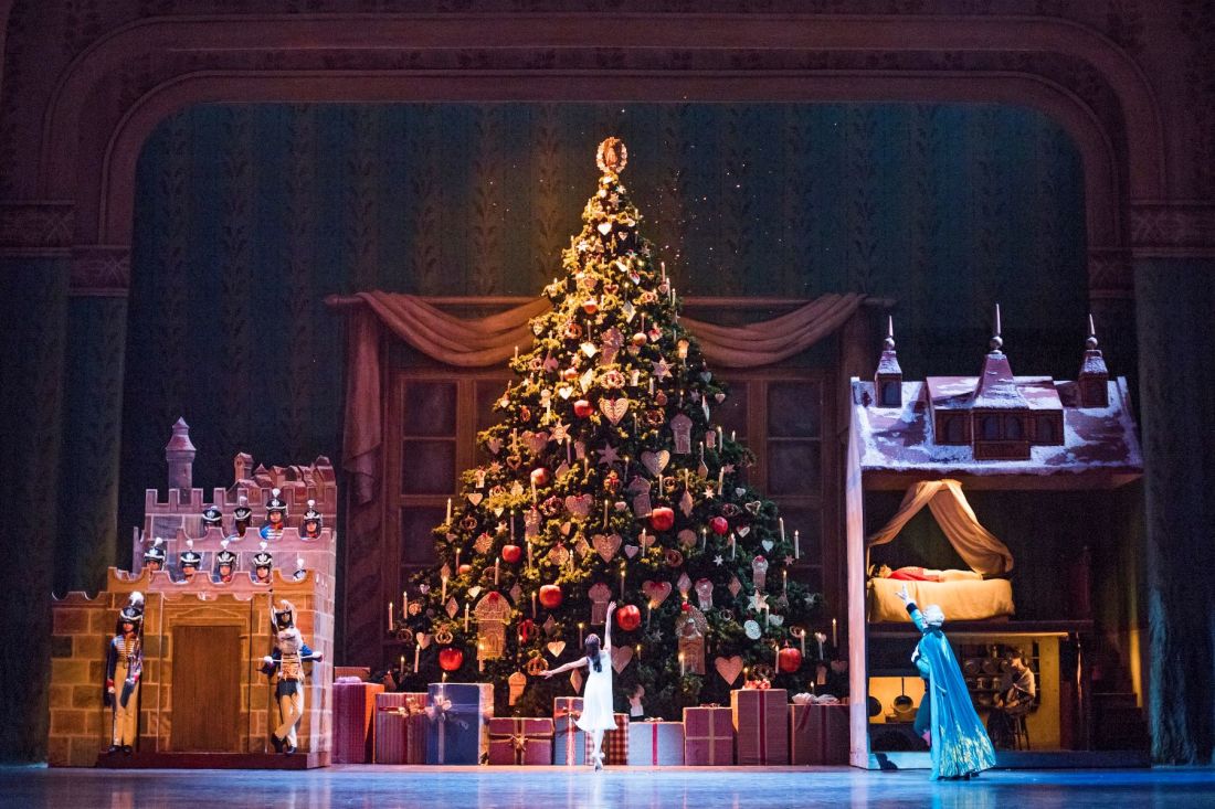 Production photo ofbalet orasar 2024 The Nutcracker The Royal Ballet Photograph by Tristram Kenton
