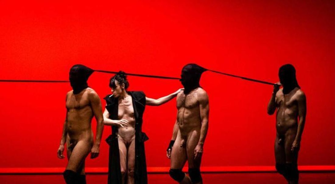 fuck_me_cia._marina_otero_6