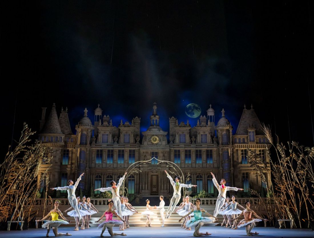 pepeljuga balet 2024 Artists of The Royal Ballet in Cinderella The Royal Ballet Tristram Kenton