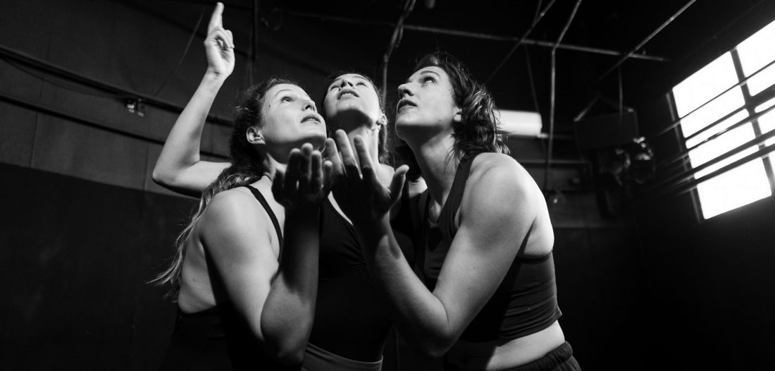 predstava-pozdravi-pozdravima