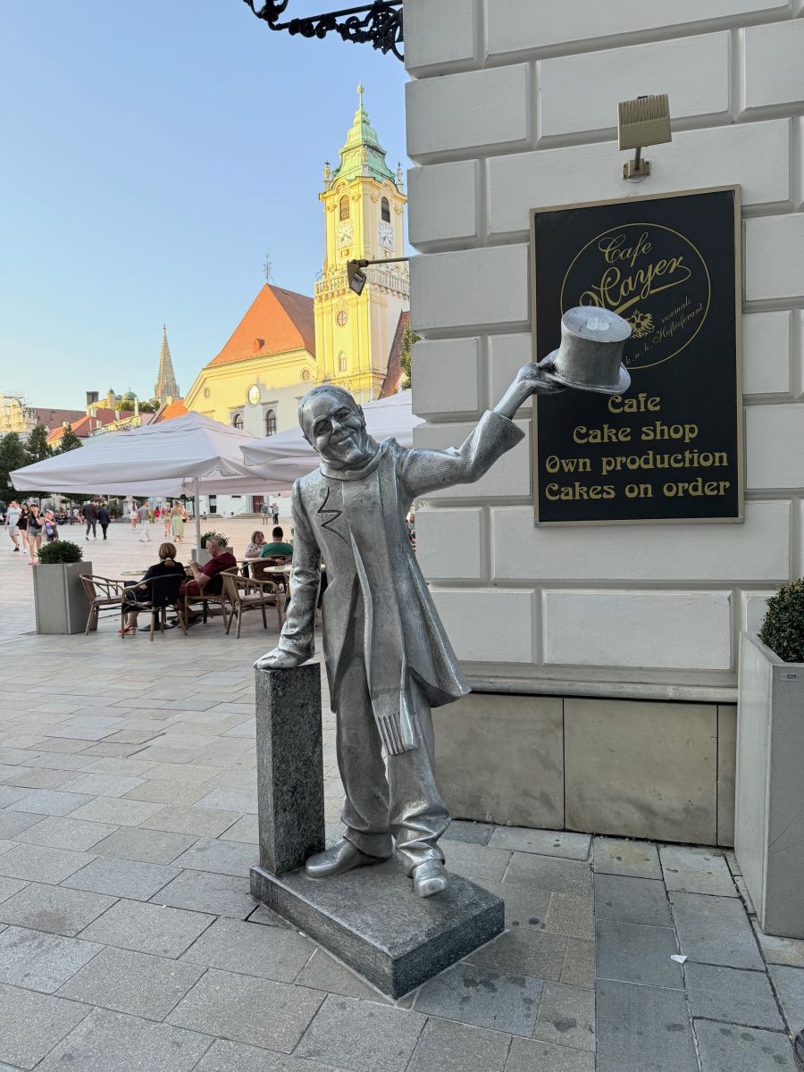slasticarnica mayer bratislava slovacka