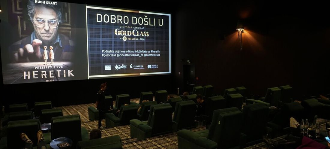GOLD CLASS kino film HERETIK