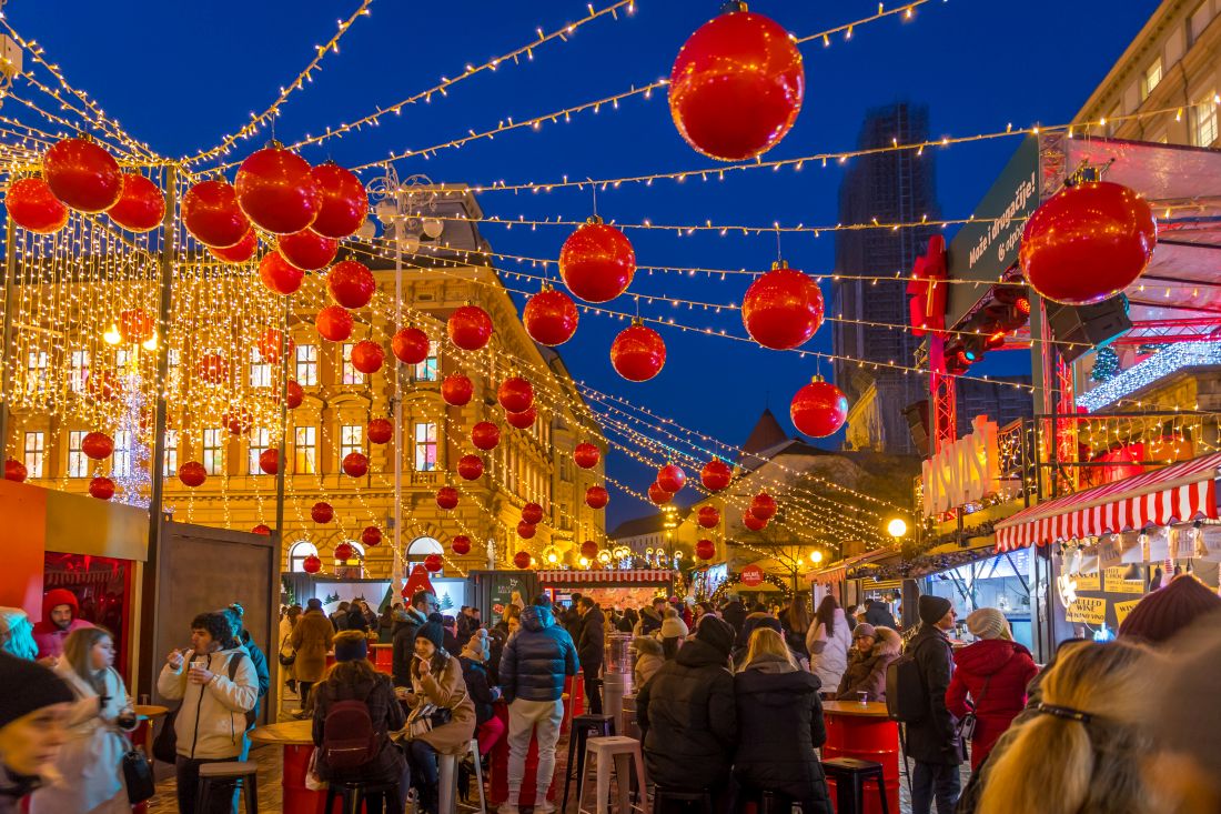 Gospodari svjetla - Zagreb ukrasi