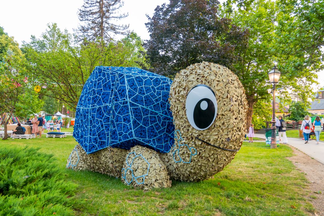 Gospodari svjetla - spremnik za plastične boce