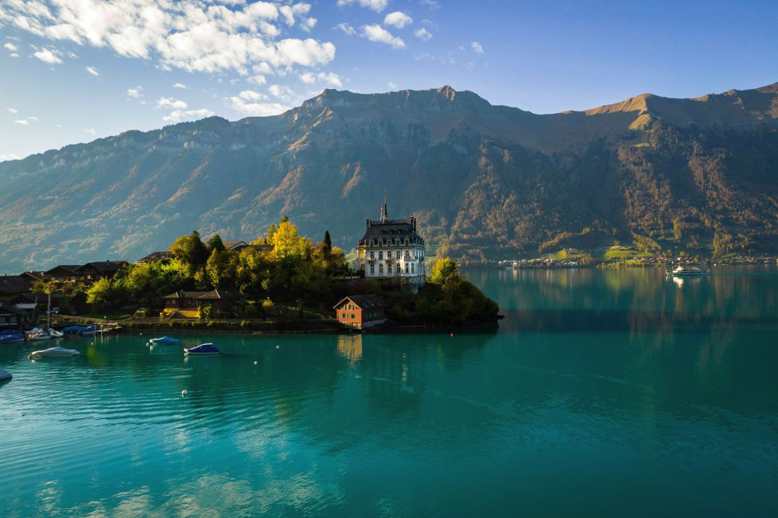 Iseltwald jezero dvorac svicarska putovanja