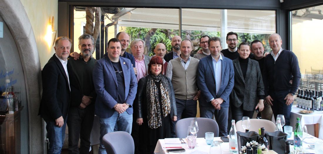 benvenuti vina njbolji blend-santa-elisabette