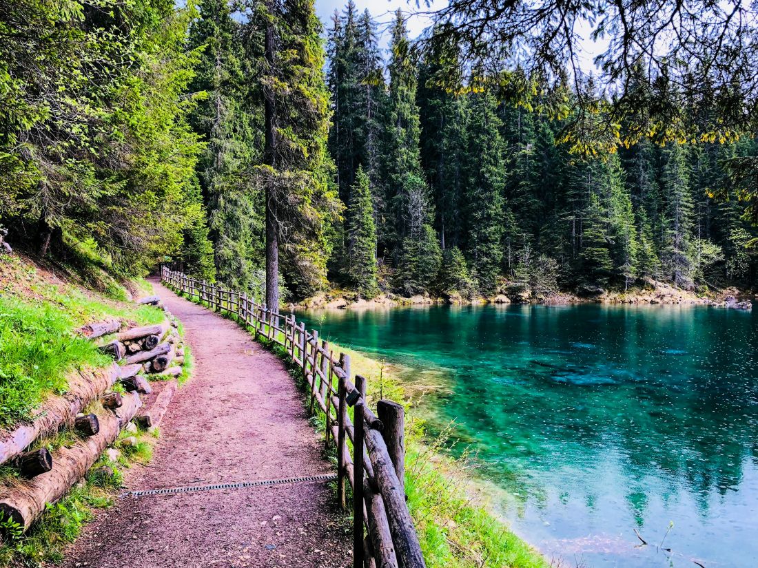 Jezero Caldaro bolzano italija izlet