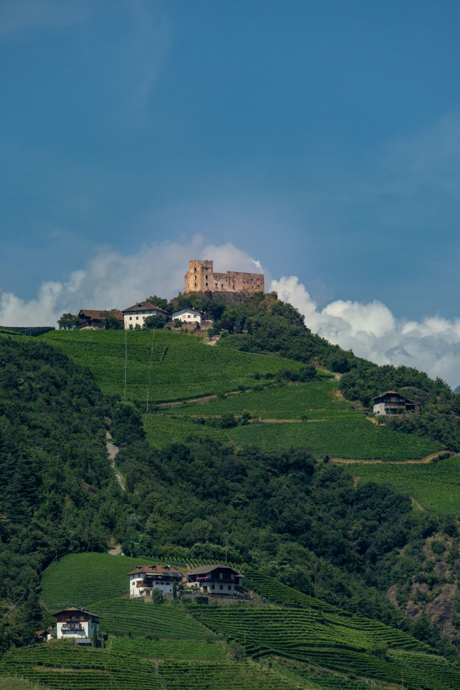 italija izlet putovanje italija bolzano utvrda zamak