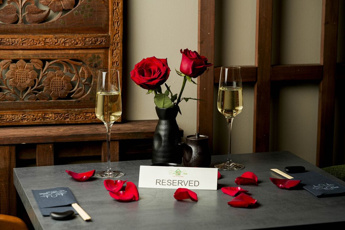 wonder-woman-sushi-experience-1