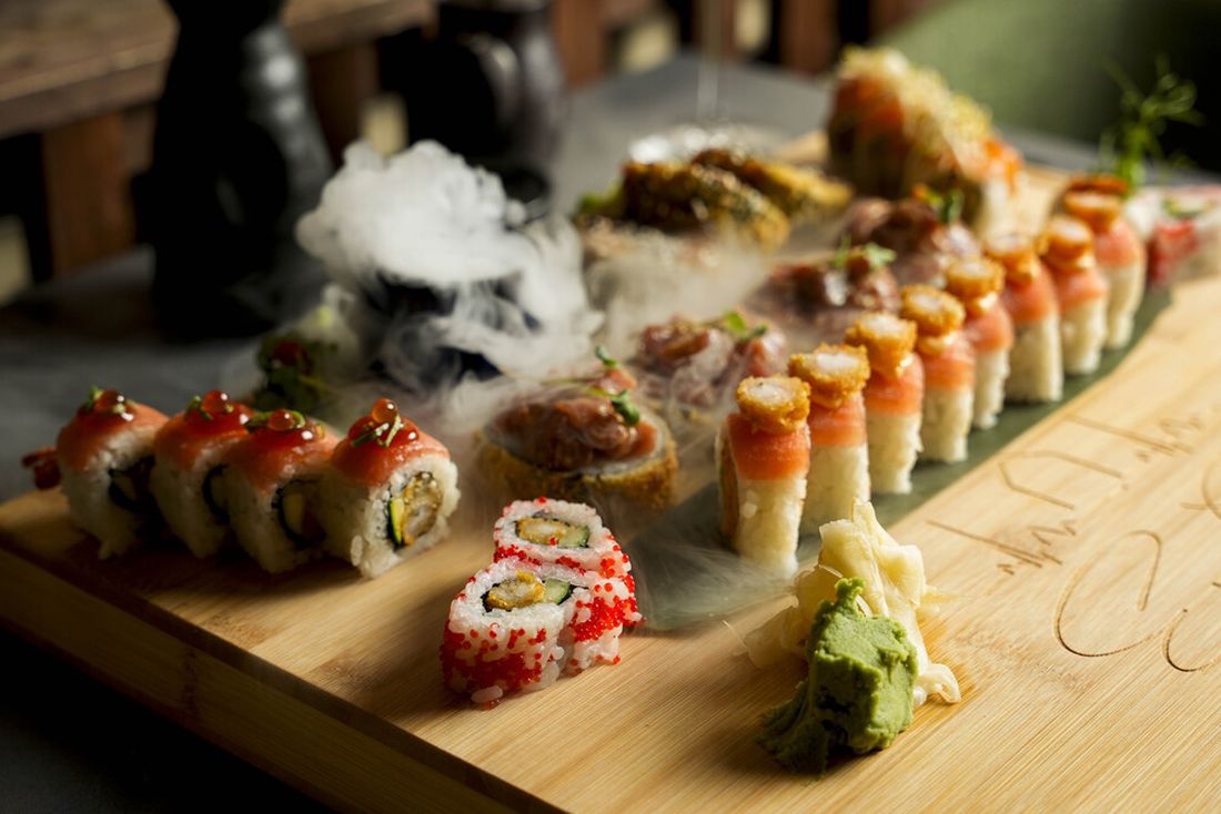 wonder-woman-sushi-experience-3