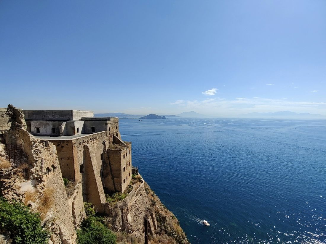 znamenitost stari grad otok procida italija putovanja