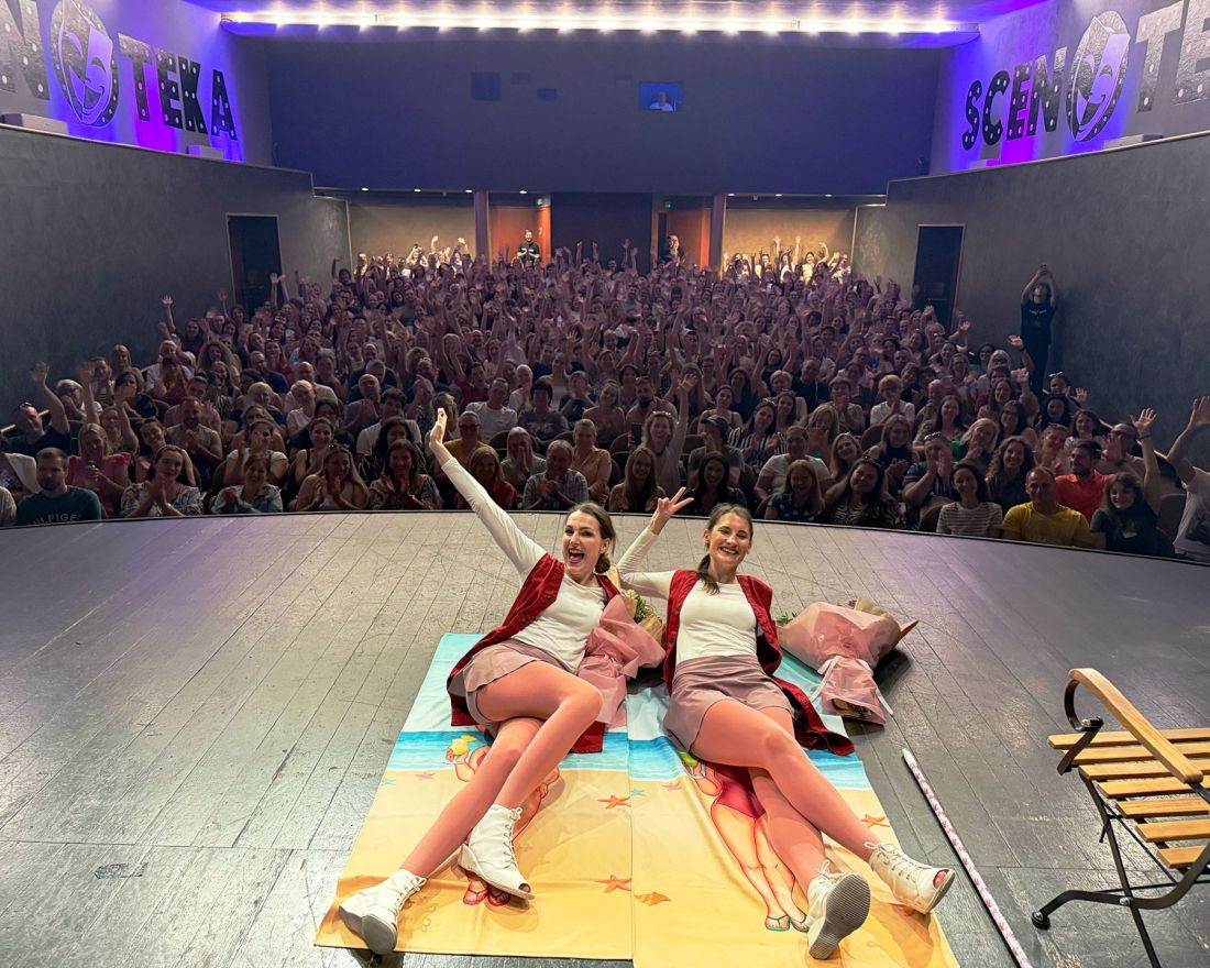 IVA-I-GLORIA_50-izvedba predstava