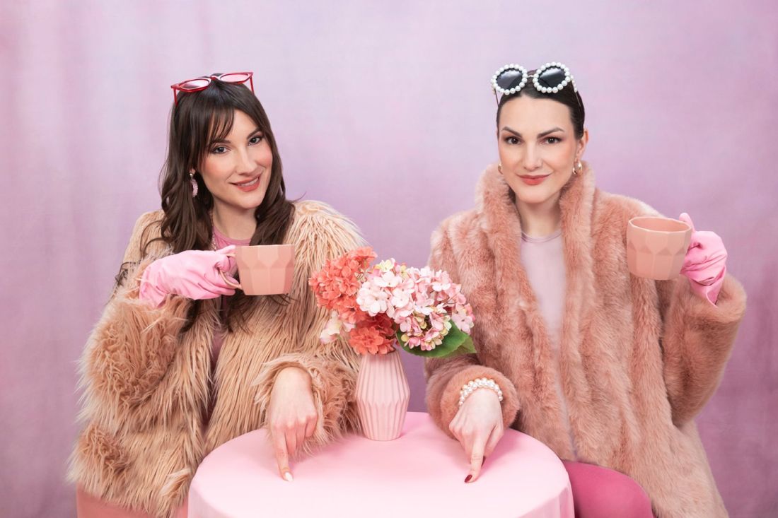 iva i glorija predstava Kerekesh Teatar i Scenoteka Zagreb