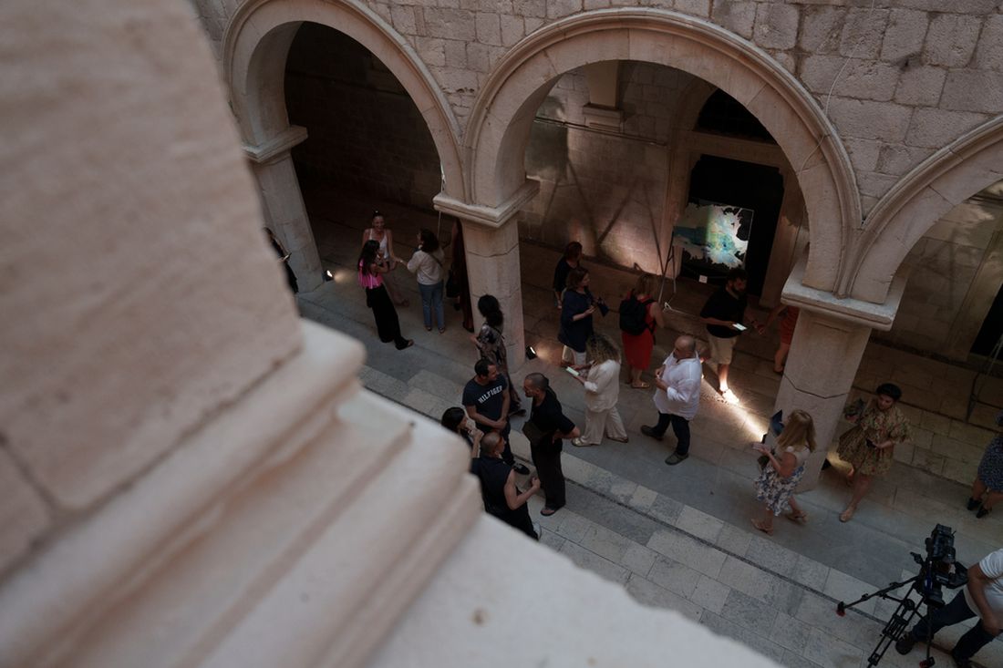 izlozba-iza-zidina-dubrovnik-07