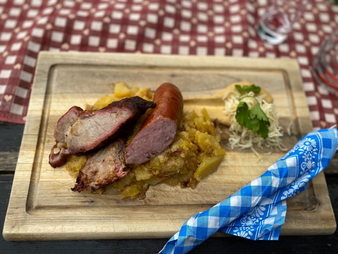 kosobrin gosilna restoran kranjska gora slovenija