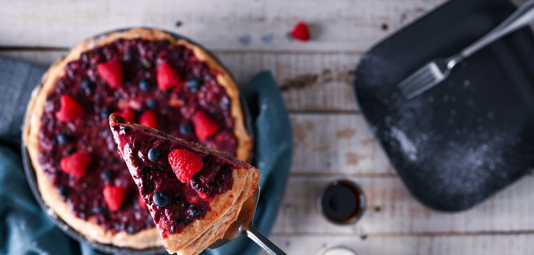 raw food torta bez pecenja borovnice maline