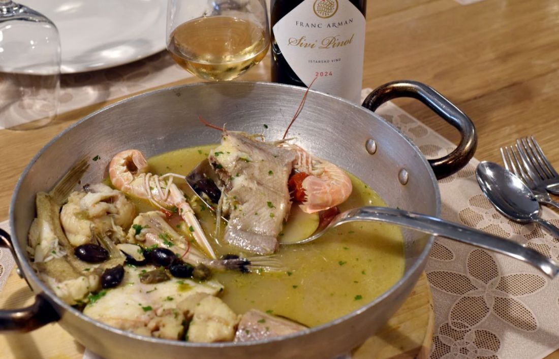 vino-uz-zlicu-mala-riba-8