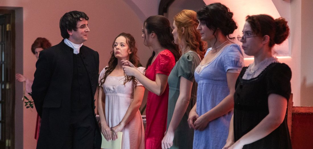 Palača Dverce u ulozi šeste sestre Bennet