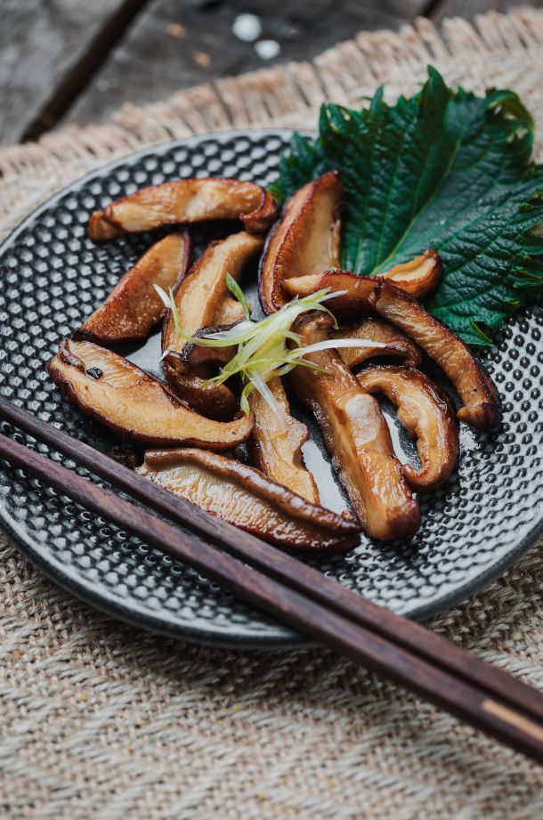 01-rougemarin-shio-gljive