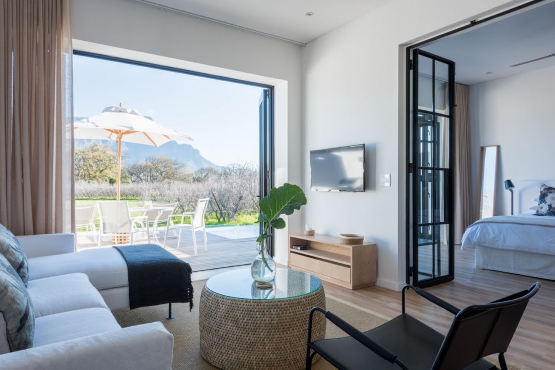 Juzna afrika vina La Chataigne Wines  Guest Cottages Large