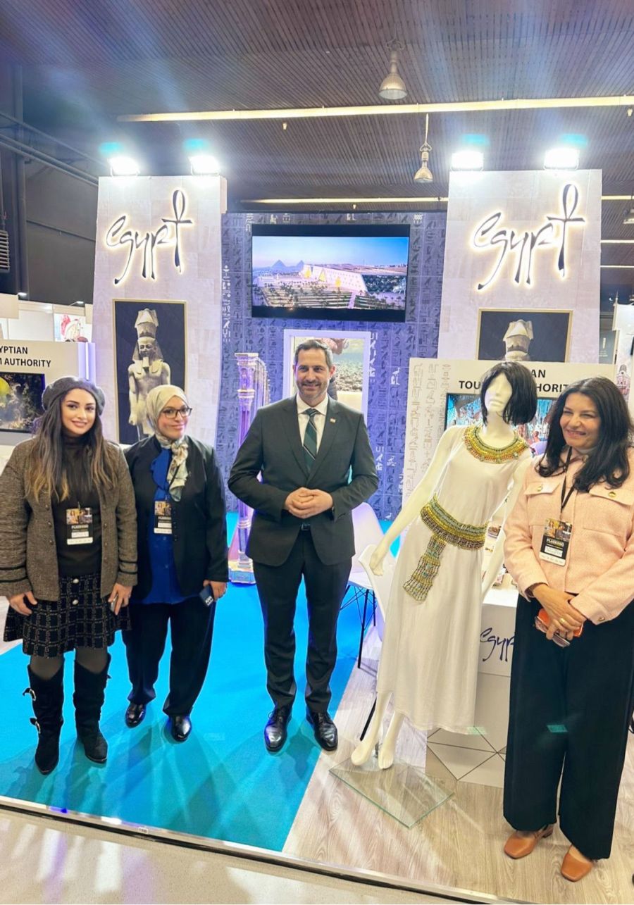 SARA ELKOMY AND DR RANIA ZAMZAM AND EGYPTIAN AMBASSADOR RANIA MOHAMOUD ELBANNA WITH CROATIAN MINISTER OF TOURISM AND SPORT TONCI GLAVINA (002)
