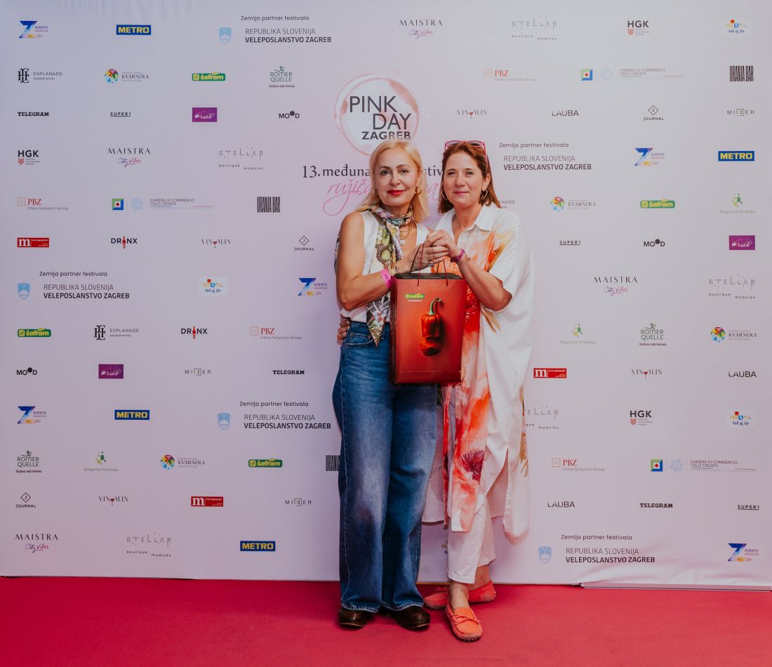 Dobitnica nagrade Mirella susak Cvetkovic i Zrinka Jelić Belinic