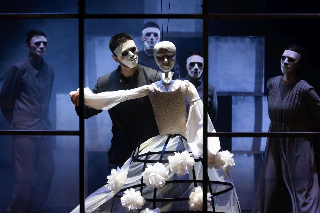 dragon zmaj predstava novi sad kazaliste