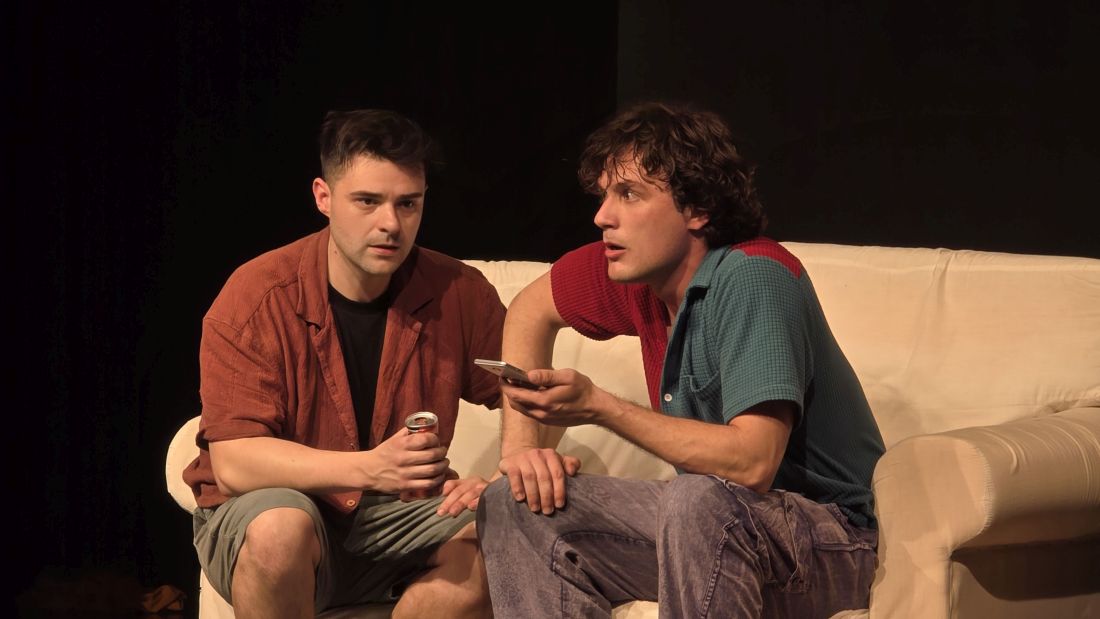 kazaliste predstava auzmes recenzija