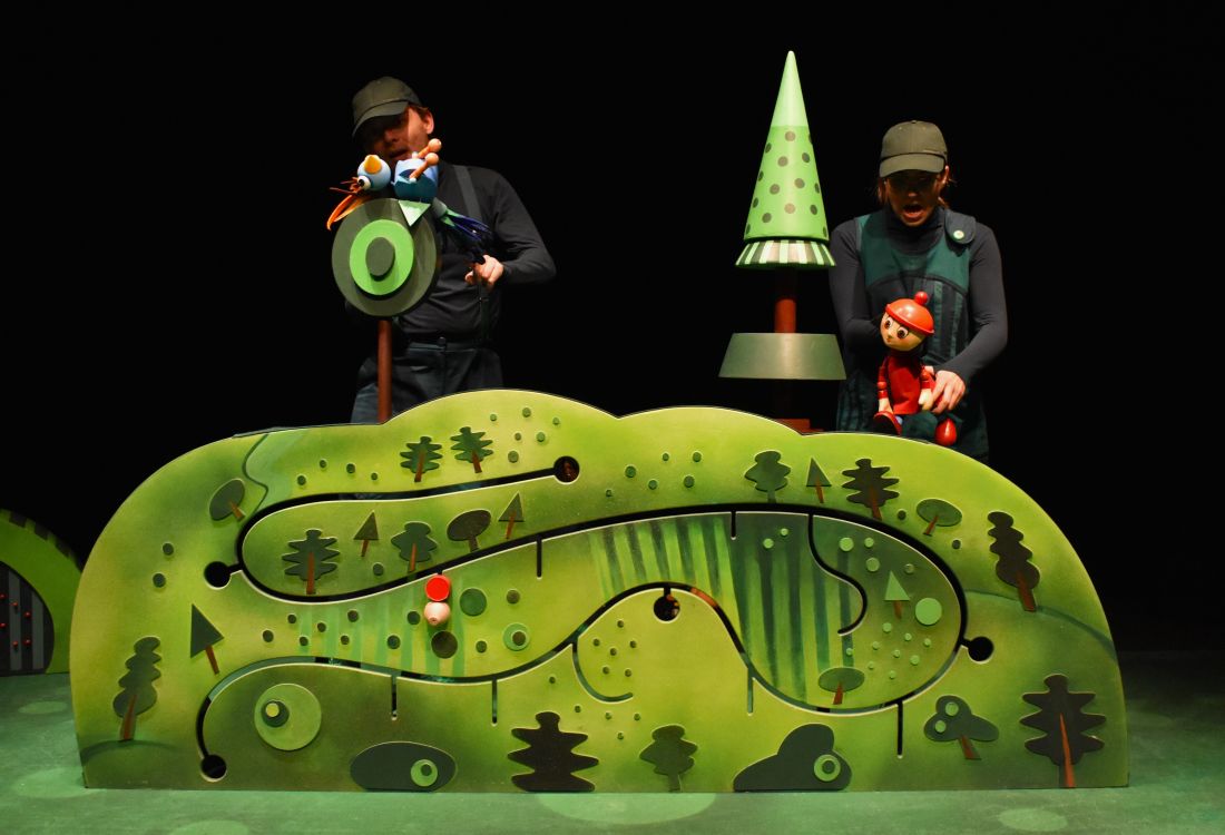 recenzija lutkarske predstave crvenkapica