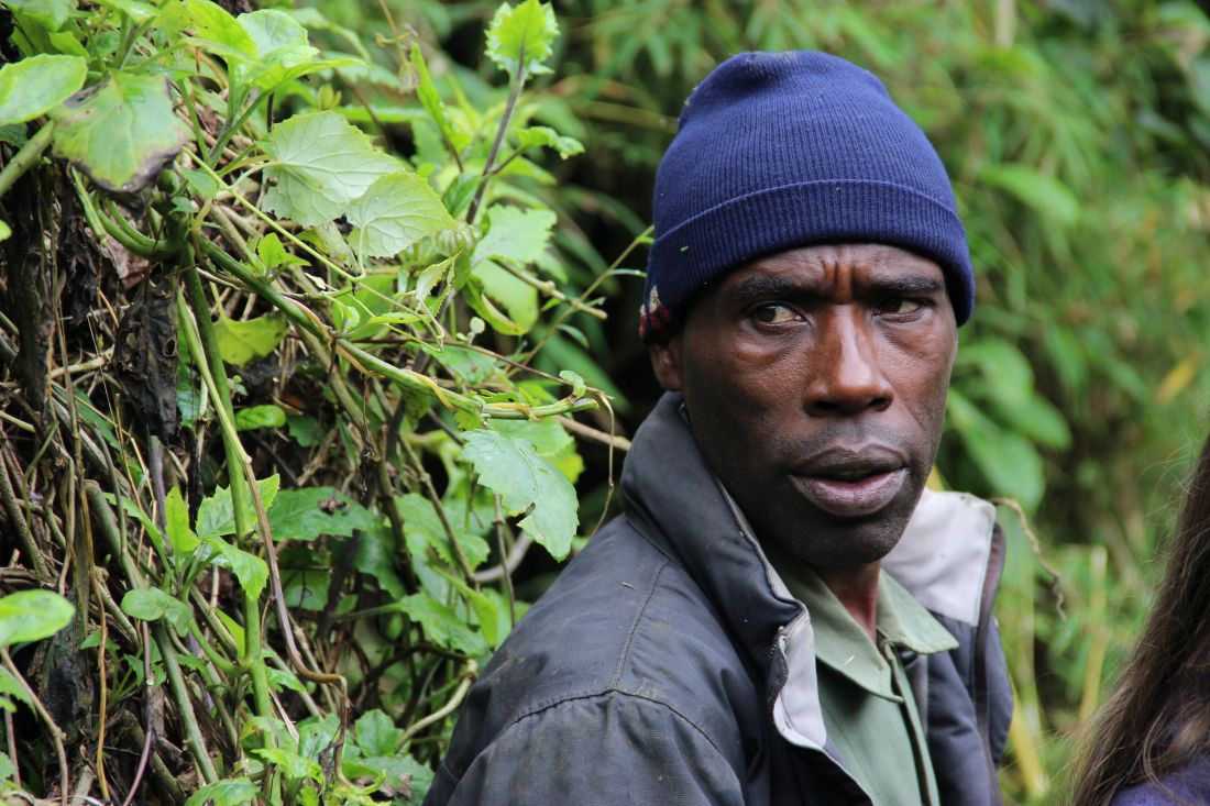 renger ruanda rwanda vodic kroz nacionalni park gorile