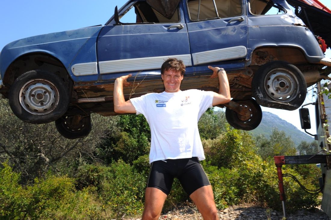 renault 4 mali div ivica kostelic ciscenje smece