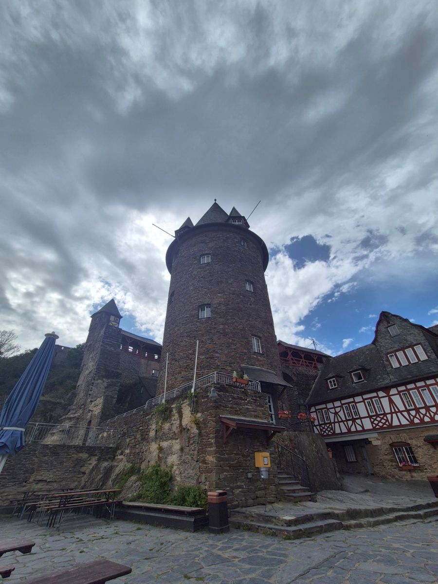 NJEMACKI GRAD znamenitost unesco bacharach utvrda
